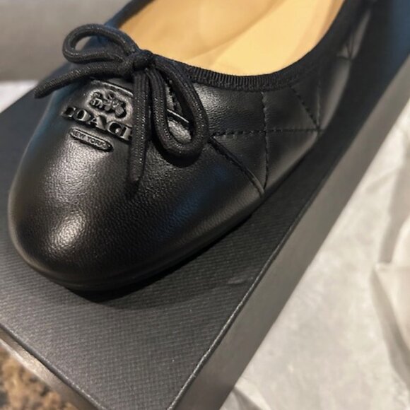 Coach Allyson Quilted Black Ballet - Picture 4 of 11